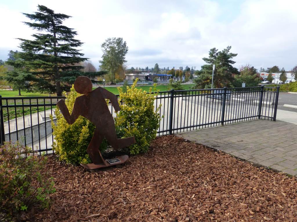 Crash Statue in Downtown Gresham